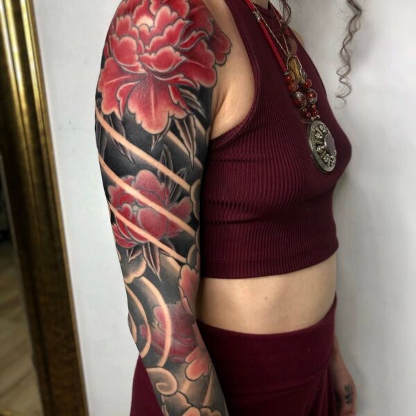 Tatuaje tradicional de gran formato por Dida en Dida Tattoo Elche