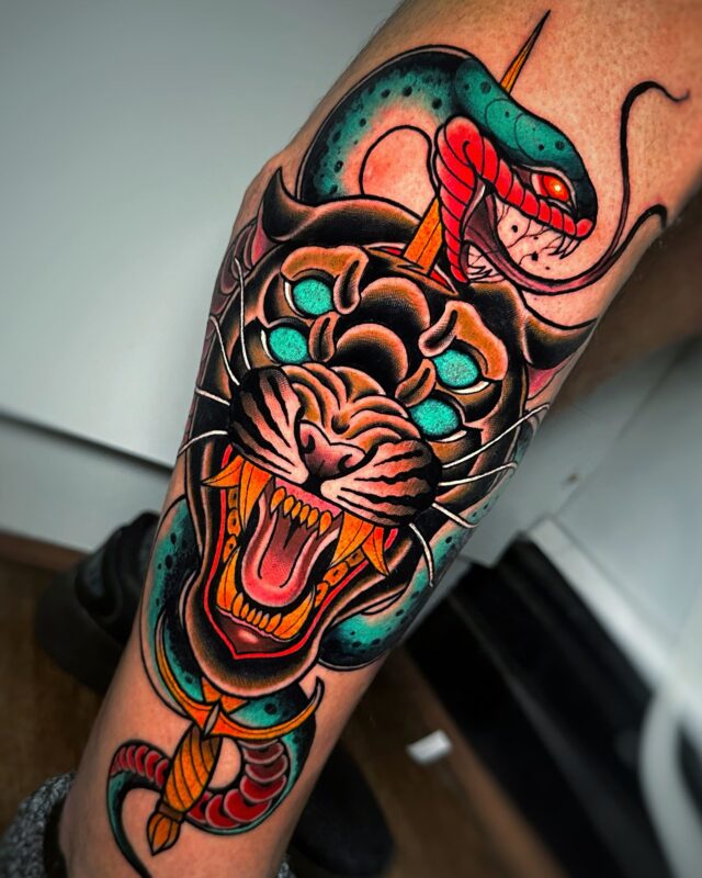 Tatuaje tradicional a color por Luan en Dida Tattoo Elche