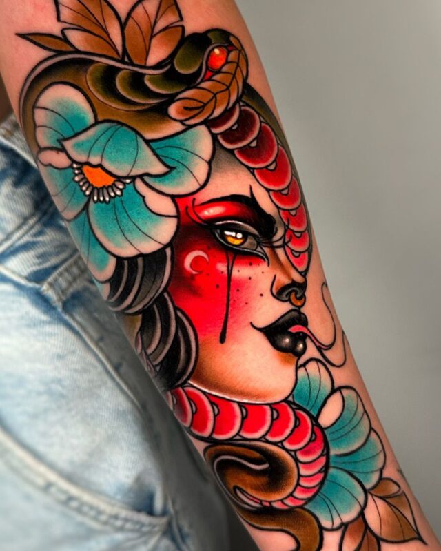 Tatuaje japones a color por Luan en Dida Tattoo Elche